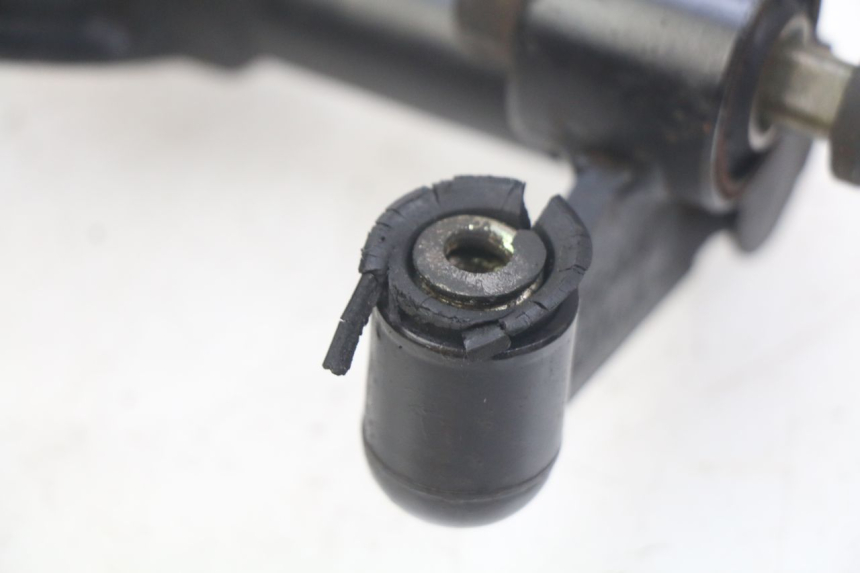 photo de SOPORTE DEL MOTOR KYMCO SENTO 100 (2008 - 2013)