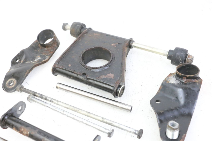 photo de SOPORTE DEL MOTOR PIAGGIO MP3 LT 400 (2007 - 2012) - Vista general del producto