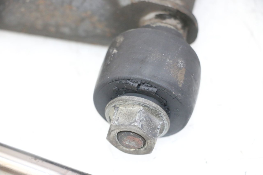 photo de SOPORTE DEL MOTOR PIAGGIO MP3 LT 400 (2007 - 2012)