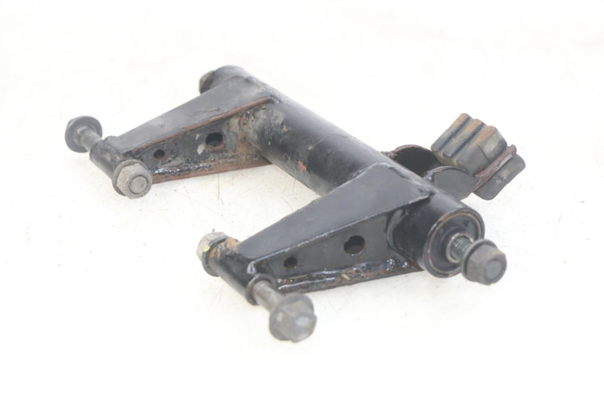 photo de SOPORTE DEL MOTOR PEUGEOT DJANGO 4T 50 (2014 - 2019)