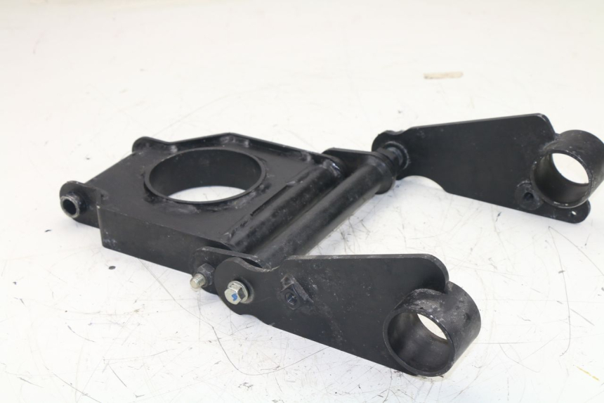 photo de SOPORTE MOTOR PEUGEOT METROPOLIS 400 (2011 - 2016)