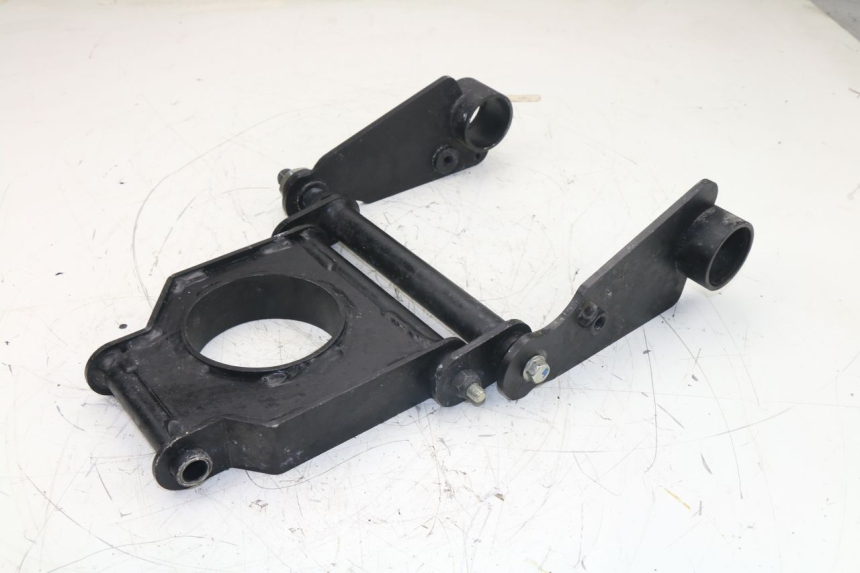 photo de SOPORTE MOTOR PEUGEOT METROPOLIS 400 (2011 - 2016)