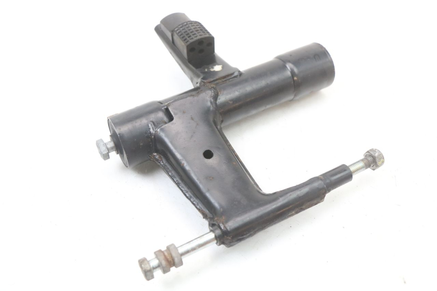 photo de SOPORTE DEL MOTOR PIAGGIO LIBERTY 4T 50 (2004 - 2008)