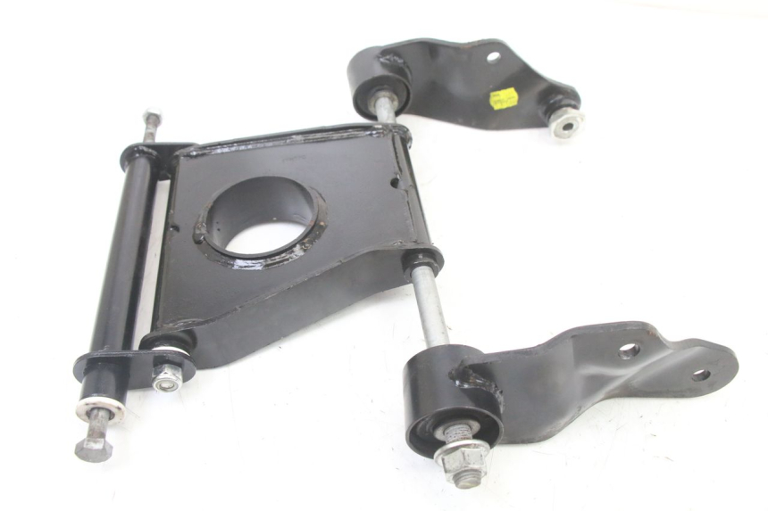 photo de SOPORTE DEL MOTOR PIAGGIO MP3 500 (2014 - 2016)