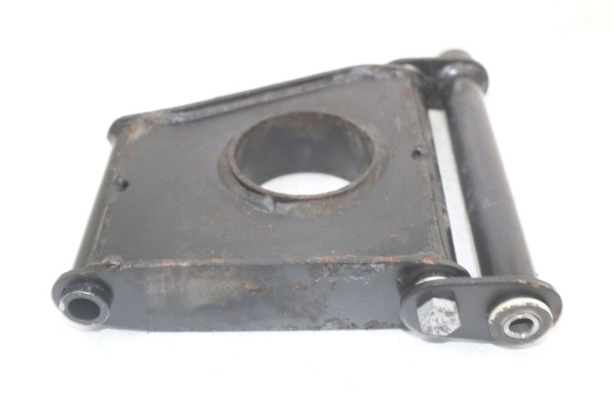 photo de SOPORTE DEL MOTOR PIAGGIO MP3 LT 400 (2007 - 2012)