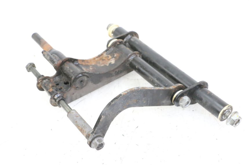 photo de SOPORTE MOTOR PIAGGIO VESPA GRANTURISMO 200 (2004 - 2005)