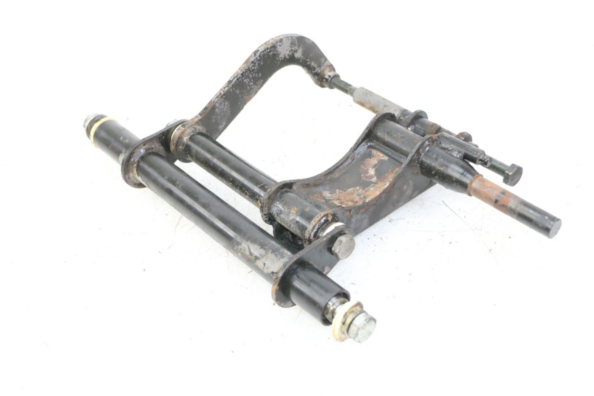 photo de SOPORTE MOTOR PIAGGIO VESPA GRANTURISMO 200 (2004 - 2005)