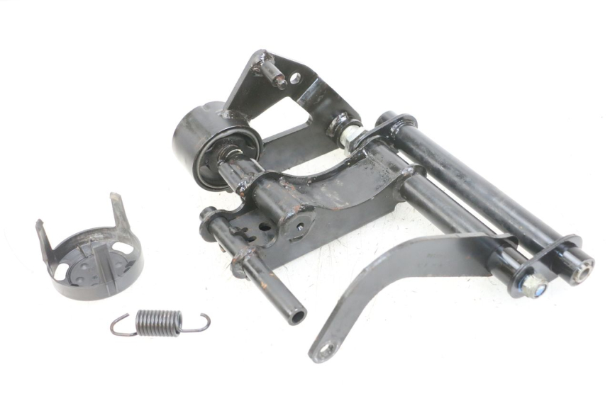 photo de SOPORTE DEL MOTOR PIAGGIO XEVO - X EVO 125 (2007 - 2016)