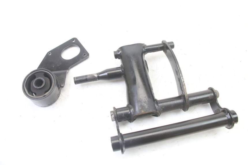 photo de SOPORTE DEL MOTOR PIAGGIO ZIP 4T 50 (2018 - 2020)