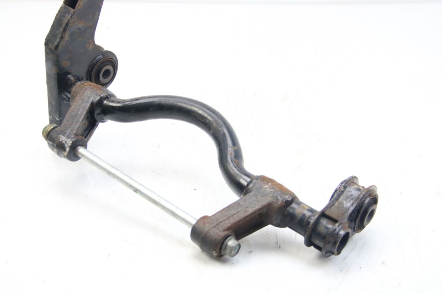 photo de SOPORTE DEL MOTOR DAELIM S3 125 (2010 - 2017)