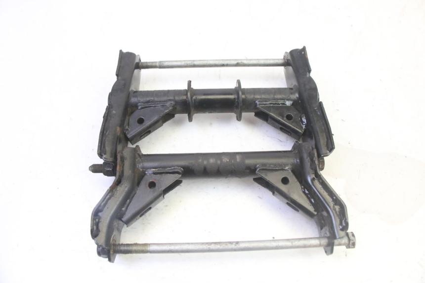 photo de SOPORTE MOTOR PEUGEOT SATELIS 125 (2013 - 2018)