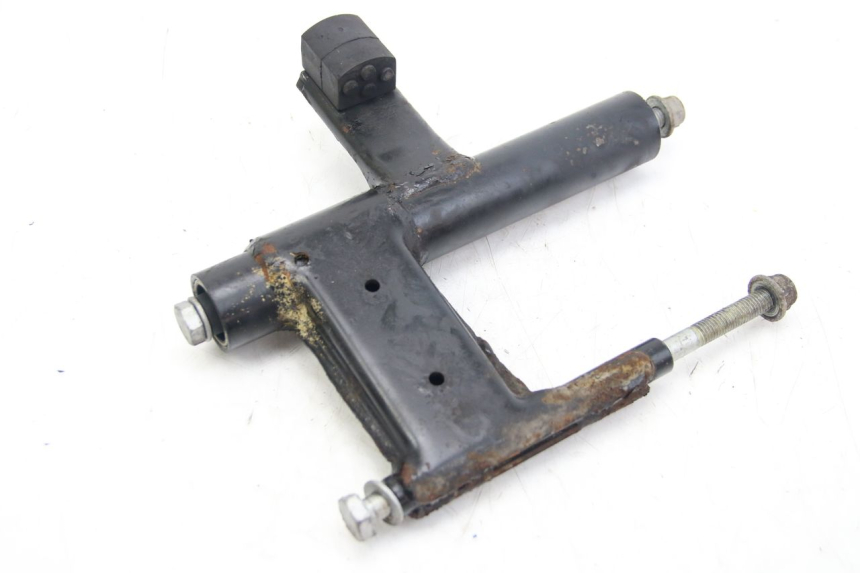 photo de SOPORTE DEL MOTOR APRILIA SCARABEO 4T 50 (2009 - 2017)