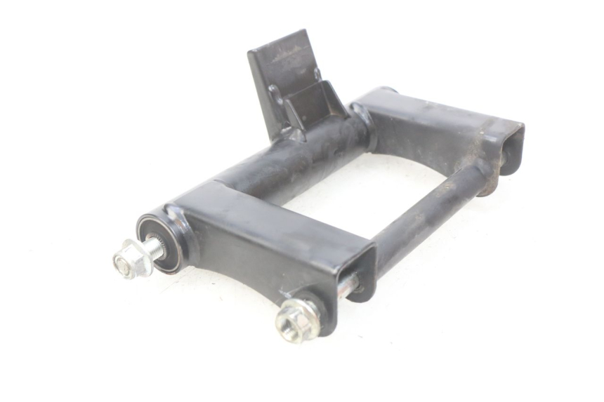 photo de SOPORTE DEL MOTOR SUZUKI SIXTEEN 125 (2008 - 2010)