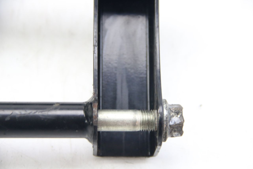 photo de SOPORTE DEL MOTOR SUZUKI SIXTEEN 125 (2008 - 2010)