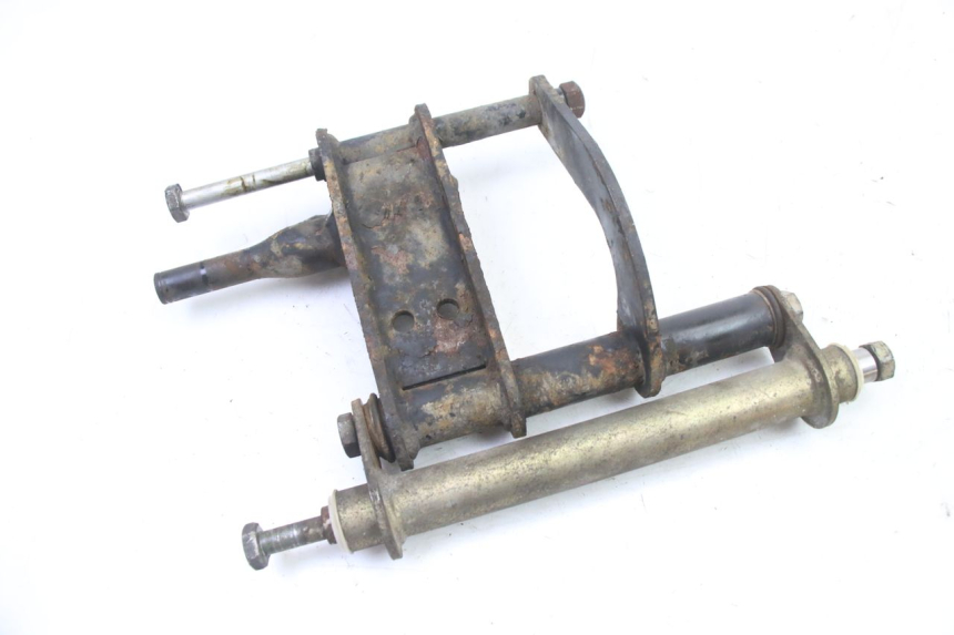 photo de SOPORTE MOTOR PIAGGIO SUPER LX 125 (2000 - 2003)
