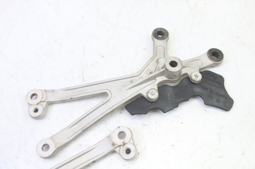 photo de SOPORTE MOTOR KTM SUPERENDURO R 950 (2005 - 2009)