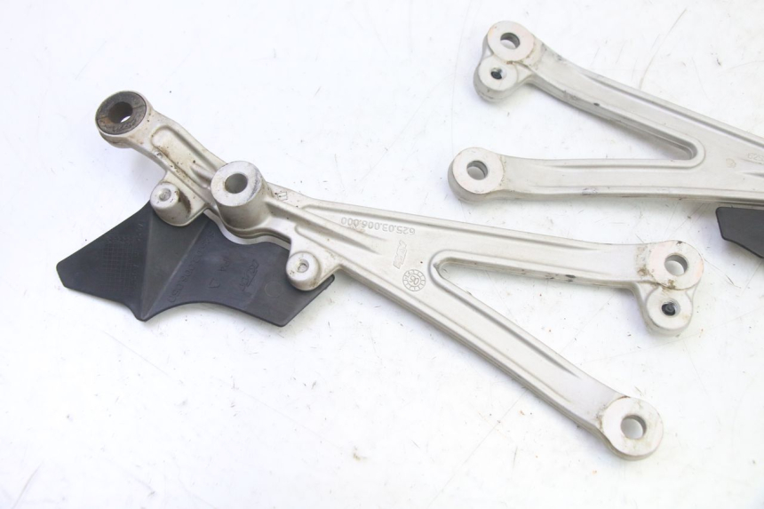 photo de SOPORTE MOTOR KTM SUPERENDURO R 950 (2005 - 2009)