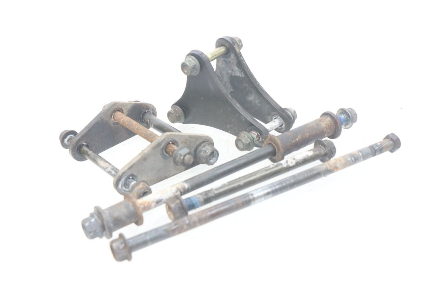 photo de SOPORTE DEL MOTOR SUZUKI XF FREEWIND 650 (1997 - 2003)