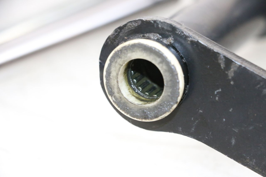 photo de SOPORTE MOTOR PIAGGIO VESPA GTS SUPER IE 125 (2009 - 2016) - Inspección visual detallada