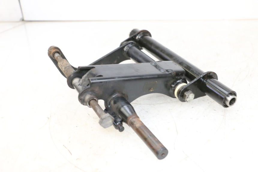 photo de SOPORTE MOTOR PIAGGIO VESPA GTS SUPER IE 125 (2009 - 2016) - Zoom estado de uso