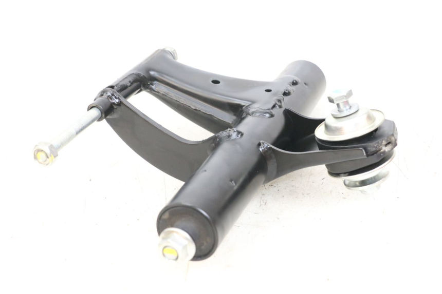 photo de SOPORTE MOTOR PIAGGIO VESPA PRIMAVERA 4T 50 (2021 - 2024)