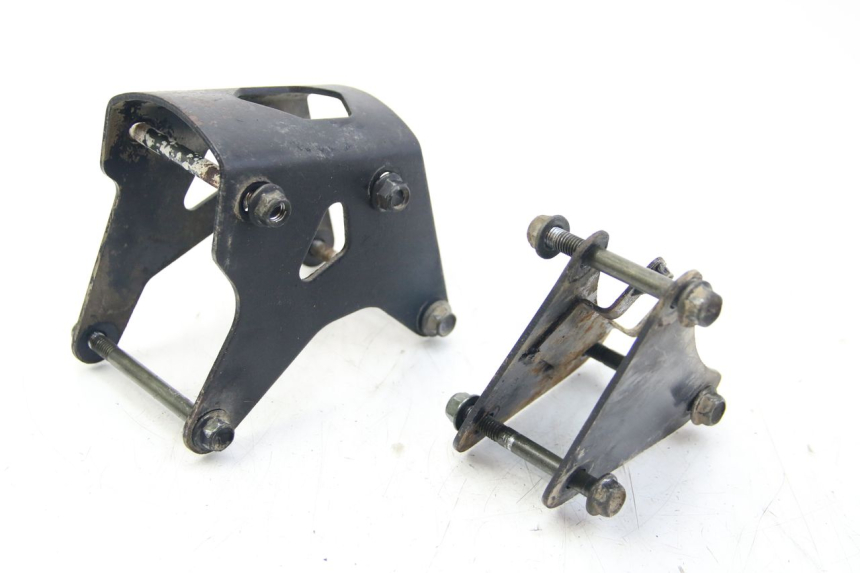 photo de SOPORTE DEL MOTOR SYM WOLF SB 125 (2011 - 2018)