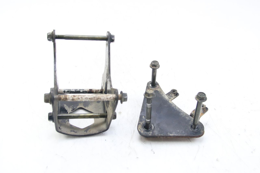 photo de SOPORTE DEL MOTOR SYM WOLF SB 125 (2011 - 2018)