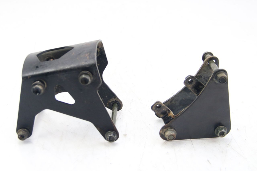 photo de SOPORTE DEL MOTOR SYM WOLF SB 125 (2011 - 2018)