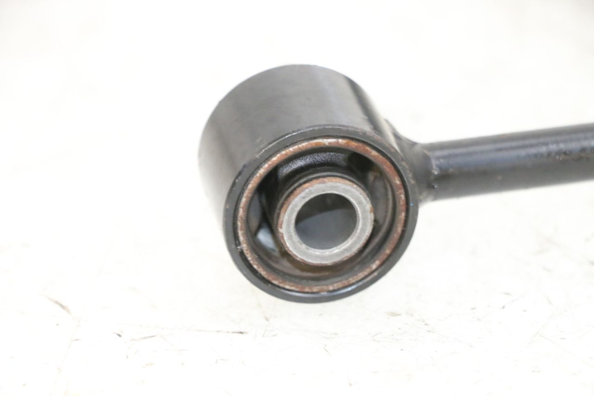 photo de SOPORTE DEL MOTOR YAMAHA XMAX X-MAX 125 (2006 - 2009) - Detalles de los puntos de fijación