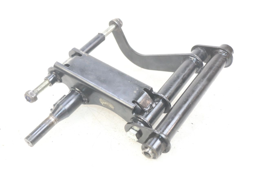 photo de SOPORTE DEL MOTOR PIAGGIO XEVO - X EVO 125 (2007 - 2016)