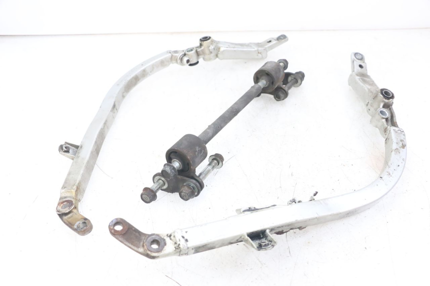 photo de SOPORTE DEL MOTOR YAMAHA FJ 3CX 1200 (1986 - 1996)