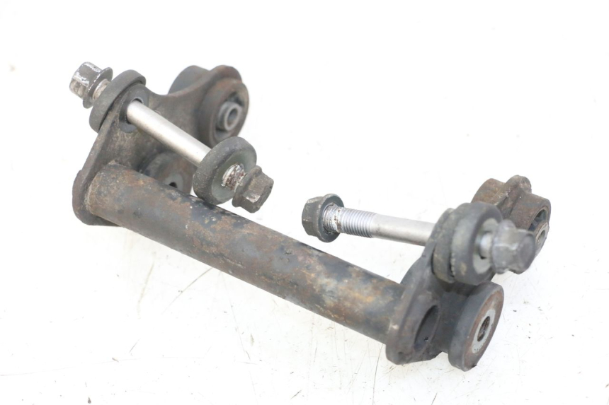 photo de SOPORTE DEL MOTOR YAMAHA FZS FAZER 600 (2001 - 2003)