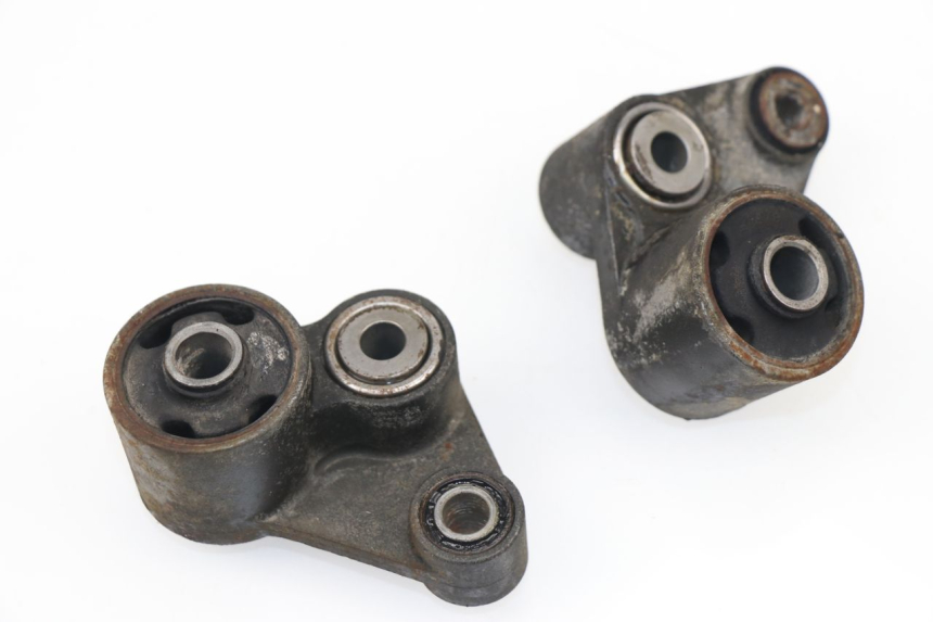 photo de SOPORTE MOTOR YAMAHA XJR 1300 (1998 - 2002)