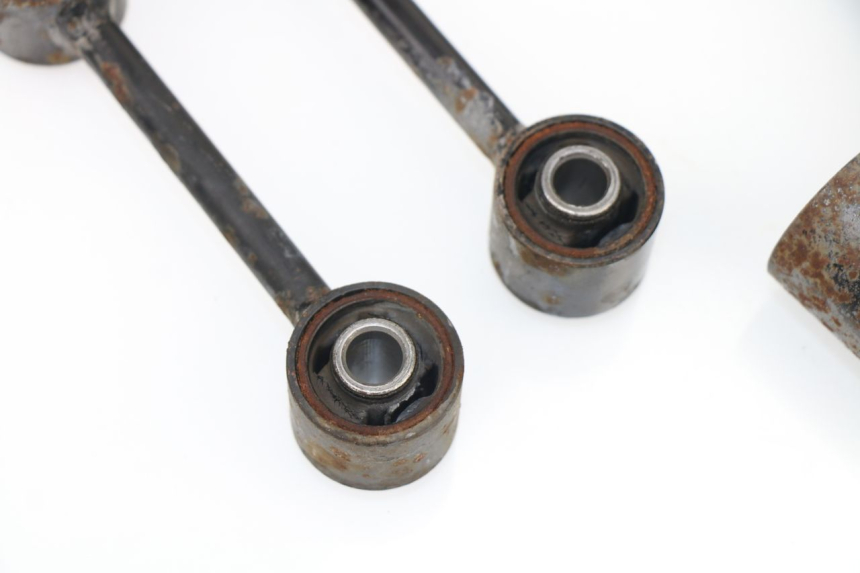 photo de SOPORTE DEL MOTOR YAMAHA XMAX X-MAX 125 (2006 - 2009)