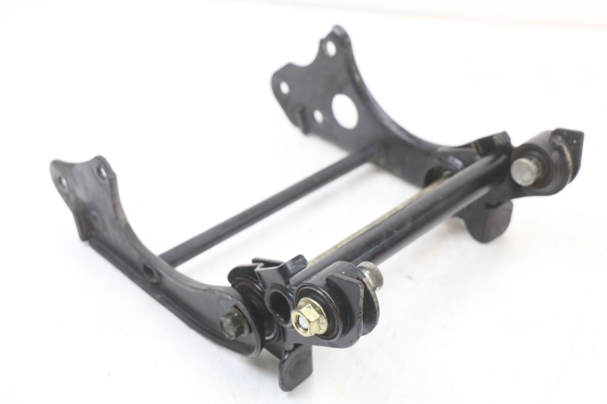 photo de SOPORTE DEL MOTOR YAMAHA YP MAJESTY 125 (2002 - 2006)