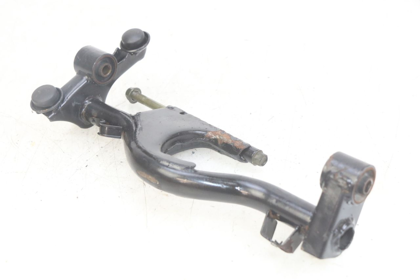 photo de SOPORTE DEL MOTOR YIYING YY125T 125 (2006 - 2014)