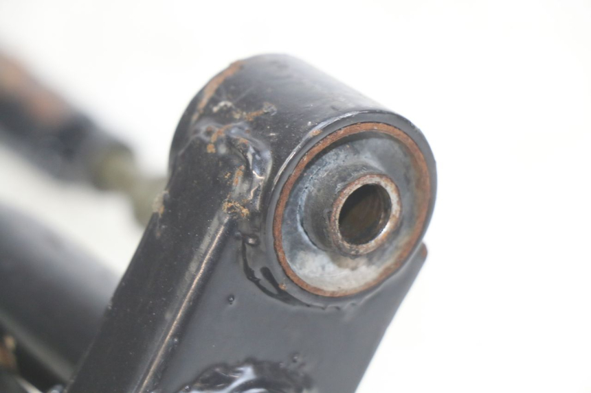 photo de SOPORTE DEL MOTOR YIYING YY125T 125 (2006 - 2014)