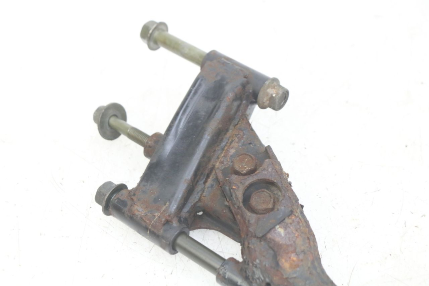 photo de SOPORTE DEL MOTOR YAMAHA YP MAJESTY 400 (2004 - 2008)