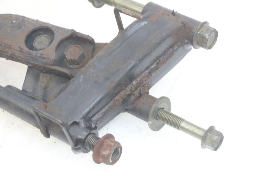photo de SOPORTE DEL MOTOR YAMAHA YP MAJESTY 400 (2004 - 2008)