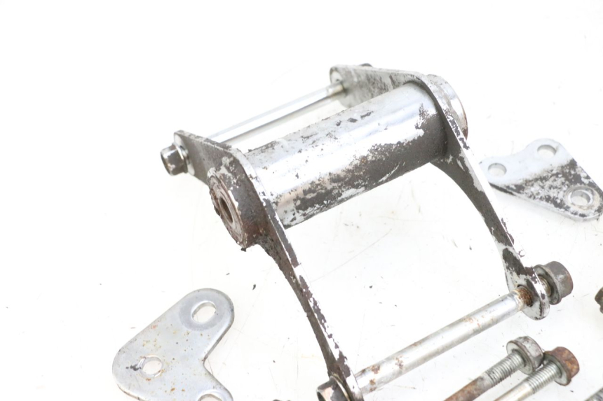 photo de SOPORTE MOTOR KYMCO ZING 125 (1997 - 2003) - Vista general del producto