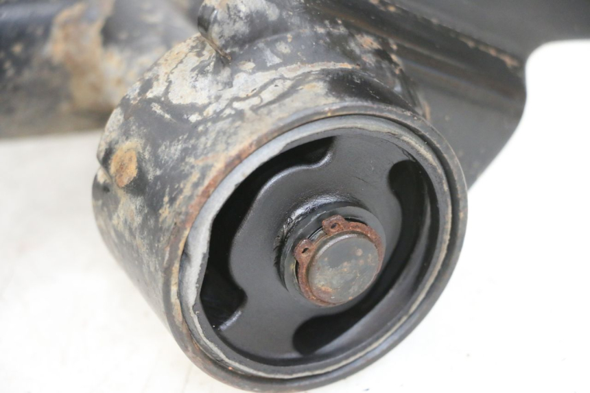 photo de SOPORTE DEL MOTOR PIAGGIO ZIP 4T 50 (2018 - 2020) - Recambio usado revisado