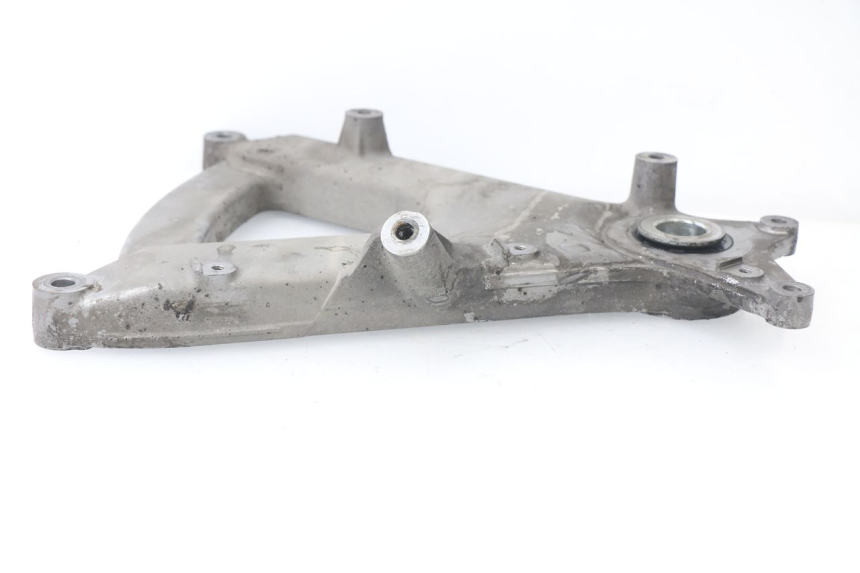 photo de SOPORTE DE ESCAPE SUZUKI AN BURGMAN 400 (2006 - 2010)