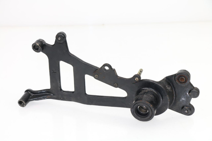 photo de SOPORTE DE ESCAPE JONWAY AZTRAL 125 (2008 - 2017)