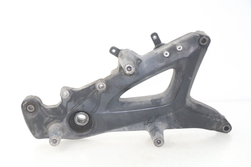 photo de SOPORTE DE ESCAPE KYMCO DINK STREET 125 (2009 - 2014)