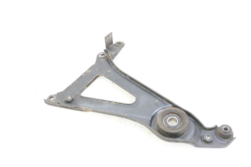 photo de MONTAJE TUBO ESCAPE PEUGEOT ELYSEO 125 (1999 - 2004) - Zoom estado de uso