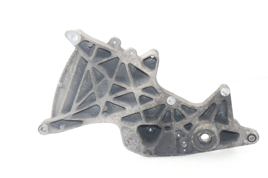 photo de SOPORTE DE ESCAPE HONDA FES S-WING SWING ABS 125 (2007 - 2015)