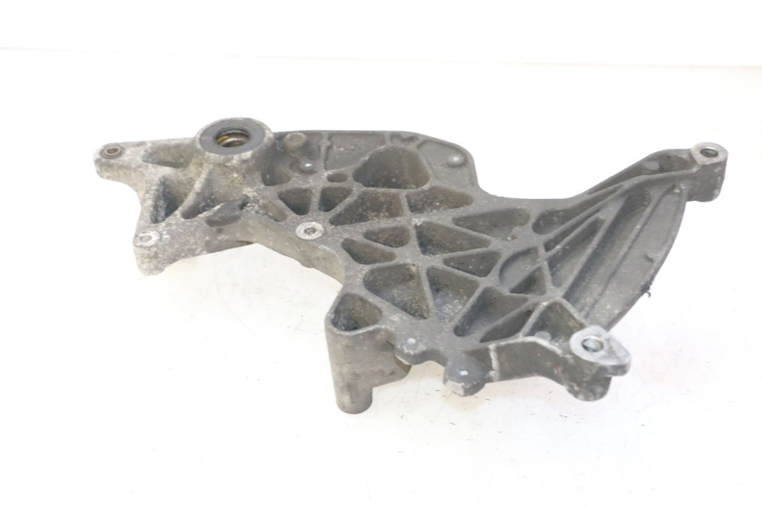 photo de SOPORTE DE ESCAPE HONDA FES S-WING SWING ABS 125 (2007 - 2015)