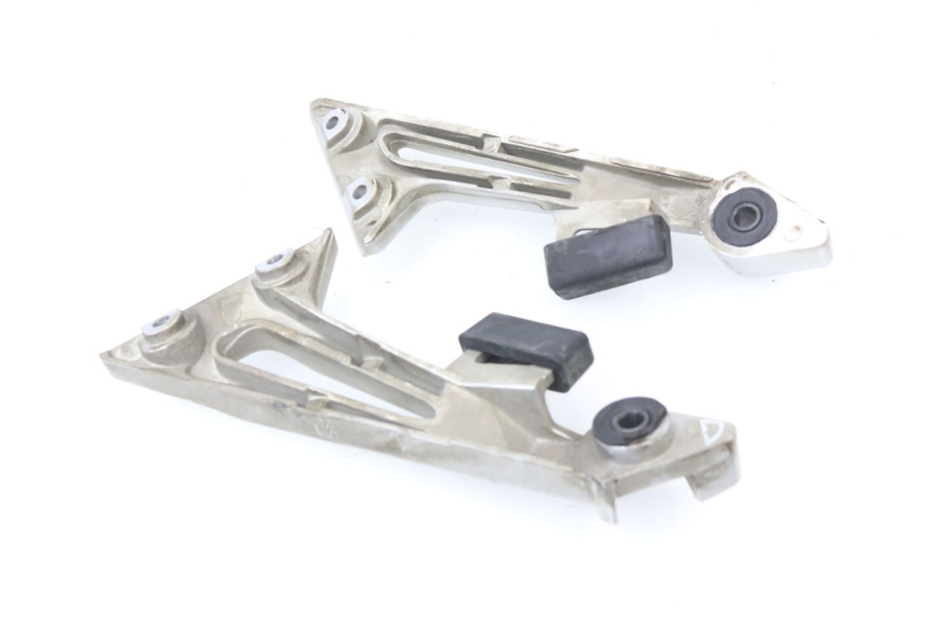 photo de MONTAJE TUBO ESCAPE YAMAHA FJR ABS 1300 (2006 - 2012)