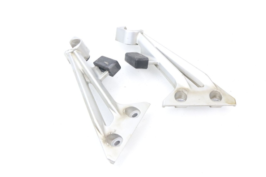photo de MONTAJE TUBO ESCAPE YAMAHA FJR ABS 1300 (2006 - 2012)