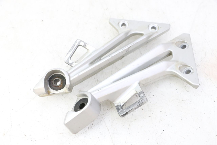 photo de MONTAJE TUBO ESCAPE YAMAHA FJR ABS 1300 (2006 - 2012)